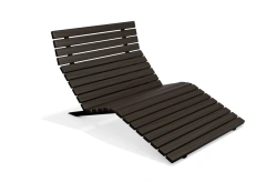 Classic chaise lounge with wide metal frame
