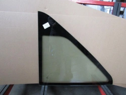Lower side window glass GAZ A63R42-5403104