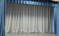 Poplan curtain (play curtain)