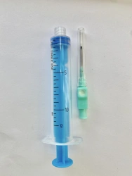 Single-use sterile 3-part sterile injection syringes in version 10A "Luer Lok" with filter needle