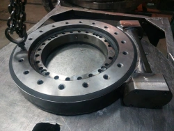 Swivelling support device 01-04 (OPU-01-04)