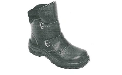Special footwear of "Transneft" employees: women's boots BuoZh-04, for protection against mechanical influences (with KP underfo