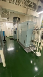 Nitrogen generator for oil tankers and gas carriers