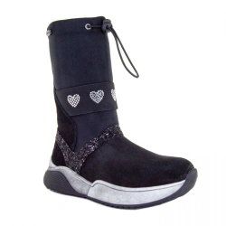 Orthopaedic footwear with complex insulated lining for children: boots