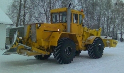 KIROVETS K-703M-12-03.2 "TRANSFORMER"