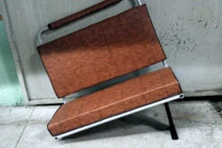 Double seat over front wheel right 32053-6840032