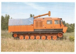 Tracked snowmobiler TTM 5906BK