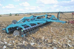 Heavy semi-trailer folding disc plough M-7000PS M "Master"