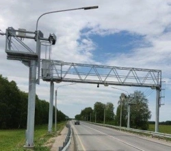 Automatic point of weight and dimensional control of vehicles in motion (APVGK ITS)