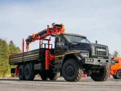 Special purpose vehicle with hydraulic loading crane of KMA type on the basis of URAL 4320 and its modifications U0K02N-UG