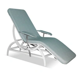 Donor chair for medical institutions with accessories according to TU 9452-003-14692415-2008 in the following versions: KD-"Tech