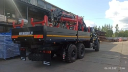 Special purpose vehicle with hydraulic loading crane of MKMA type on the base of URAL 4320 and its modifications U0K04N-4L080
