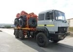 Tractor-tractor truck pipe hauler mod 690222 on Ural 6370 chassis.