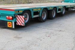 Semi-trailer 9854 in modifications 9854-0000050-02, 9854-0000050-03, 9854-0000050-04, 9854-0000050-05, 9854-0000060-03, 9854- 00
