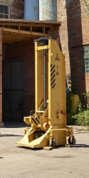 Mobile jacking machine UDP120MA