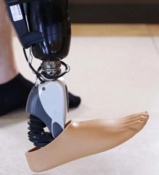 Modular tibia prosthesis, including underdevelopment, with microprocessor-controlled foot module PN3-MPU.1.