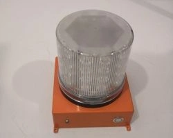 Single-colour aerodrome battery pulse beacon
