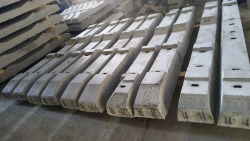 Reinforced concrete beams for P65 type R65 grade 1/9 switches under Project 2215/92-03