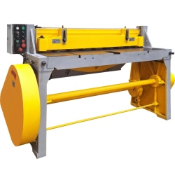 Electromechanical sheet shears MNG 3x1300