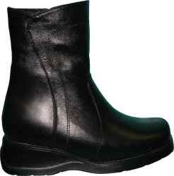 Orthopaedic footwear for prostheses for bilateral lower limb amputation (pair): half boots for women, sizes 210-275 seri