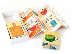 Folding cubes with pictures of dishes