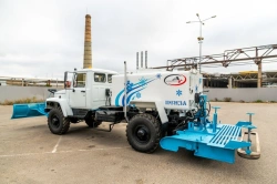 Ice harvester LK-01-"AMT" (on chassis GAZ-S41A23)