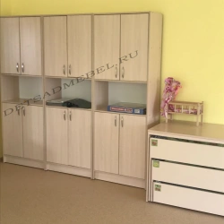 Other wooden office furniture: Cabinets