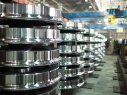 Wheels, wheel centres for compound wheels for freight and passenger cars and locomotives, electric underground trains