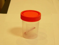 Polymer container for bioassays, disposable, non-sterile-COP 120ml/K with spoon