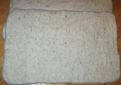 Floor cloth made of canvas stitching cloth
