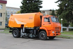 Sweeping machine KBR-K7K-03, type KBR-K7K, modifications KBR-K7K-03, base chassis: KAMAZ-53605-A5, KAMAZ-53605-5H