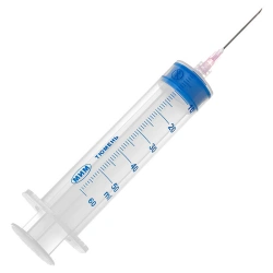 Single-use syringe, three-detail, with Luer-lock tip, nominal capacity 50 ml, with 1.2x injection needle.