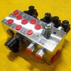 Boom hydroblock of 5 sections