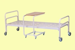 Collapsible bed on wheels