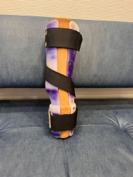 Knee joint brace