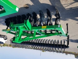3,0x2H mounted disc harrow with roller