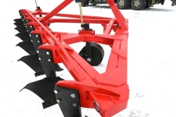 Universal mounted plough PNuch-8