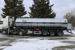 Semi-trailer-tanker PPTSTU-3, type P3, modification 96833-0000010-06. Axle unit AGOS-3-GT7-00.00.000-01 or axle unit BPW