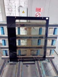 Glass Tram car 71-421 side window 1,345*1,143 DAG 1139.4-01