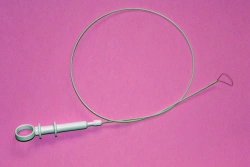 Device for extraction of intravenous filter