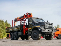 Special purpose vehicle with hydraulic loading crane of MKMA type on the base of URAL 4320 and its modifications U0K07N-U2