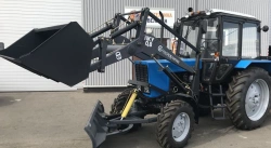 Universal agricultural loader, model PKU-0,8 modification PKU-0,8-0