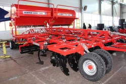 Combined sowing complex "Agrator-Combi 5200"