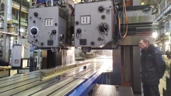 Overhaul of longitudinal milling machine model UF0907