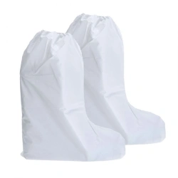 Set of medical isolating clothing reusable non-sterile.Variant of execution No.3 - high shoe covers, gown.