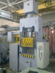 Hydraulic press of plunger design DE 2428 (DG 2428)