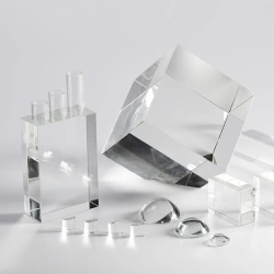Colourless inorganic optical glass