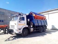 Combined harvesting machine MD-651B