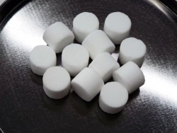 Barium fluoride for thin layer optics tablets (powder)