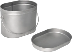 Travelling wok made of titanium